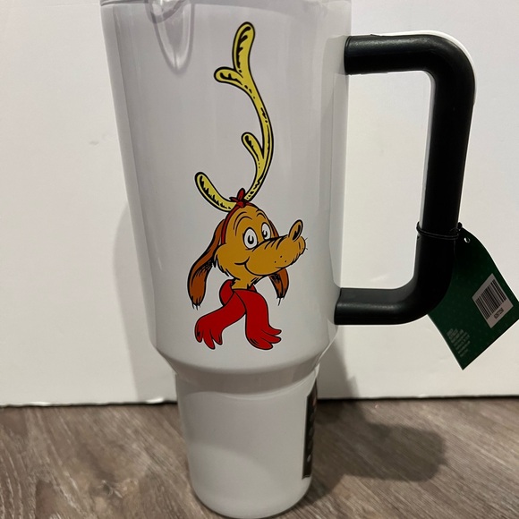 Awesome 2024 Trio of Grinch Tumblers- Set of 3- NWT - Picture 4 of 7